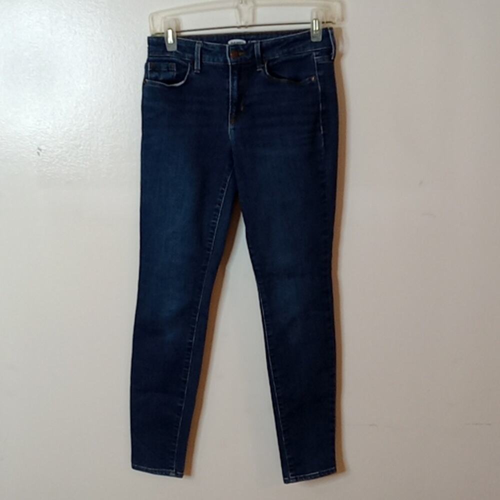 Old Navy  Pp Icon Skinny size 4 midrise jeans